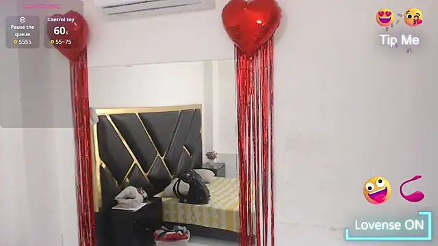 NoahJhonson69 online show from 02/12/26, 12:00