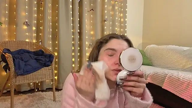 RozanneJordan online show from 02/18/26, 05:09