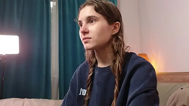 RozanneJordan online show from 07/11/26, 05:37
