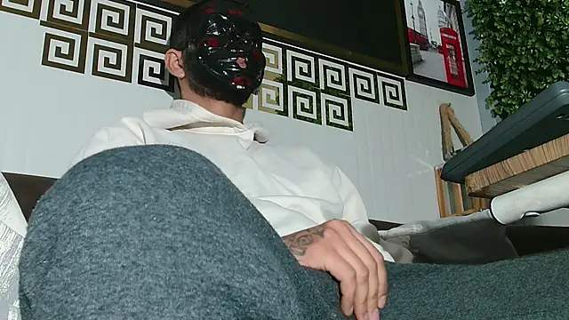 Snapshot of Nigel_BoydXX chatting on 11/27/25, 09:33 Nigel BoydXX online show from 11/27/25, 09:33