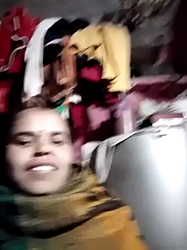 Qxjiya online show from 12/02/25, 04:24