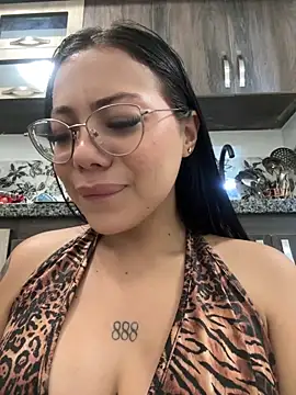 Megan Ivy online show from 04/25/26, 01:41
