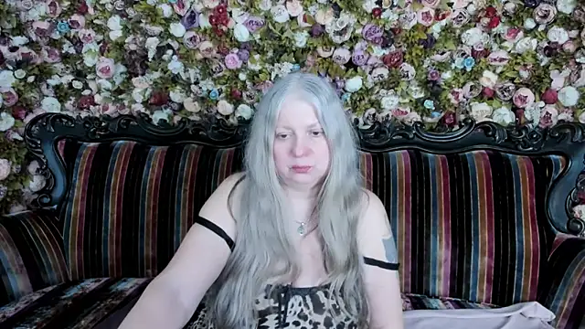 mariabelladonna online show from 04/30/26, 10:21