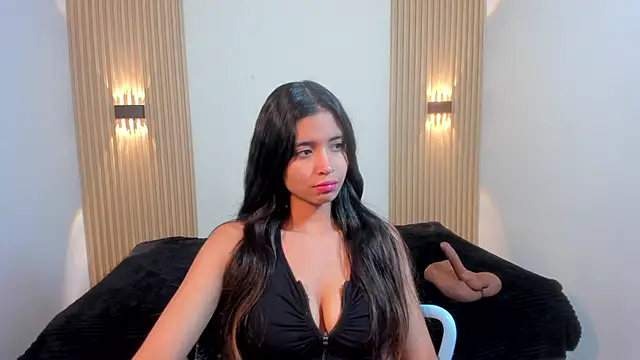 Ashleycooper5 online show from 01/10/26, 09:30