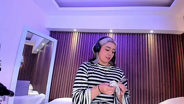 GabyRose9 online show from 05/07/26, 07:30