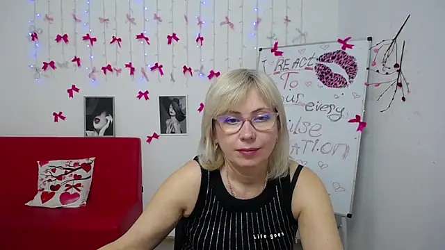 LaurenWishy online show from 03/08/26, 02:04