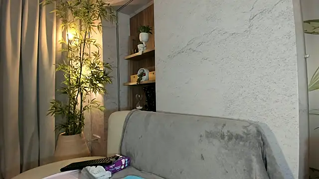 IsabelaStefano online show from 05/26/26, 03:13