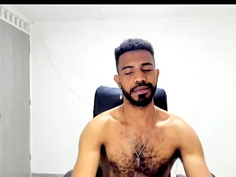 alberthot11 online show from 04/07/26, 01:44