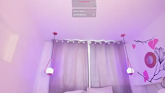 Alaska deluxe online show from 12/14/25, 07:29