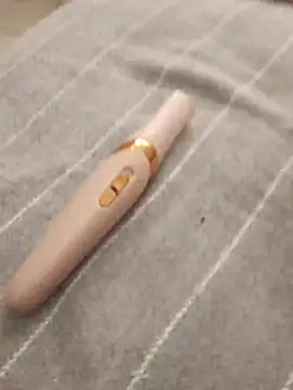 Snapshot of _-_-_novinha_-_-_-_ chatting on 11/21/25, 03:33 - - novinha - - - online show from 11/21/25, 03:33