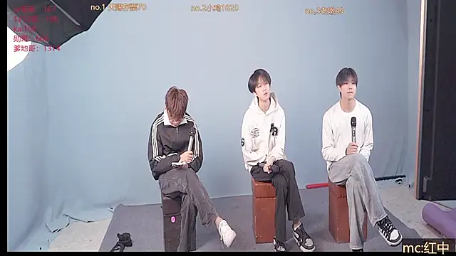 Cosplay   online show from 11/25/25, 12:05