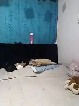 Emmyxxx online show from 11/27/25, 11:07