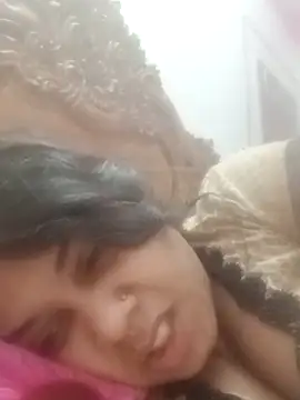 Snapshot of Farihasultana30 chatting on 11/28/25, 09:28 Farihasultana30 online show from 11/28/25, 09:28