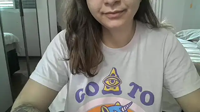 xxxluana online show from 03/18/26, 12:41