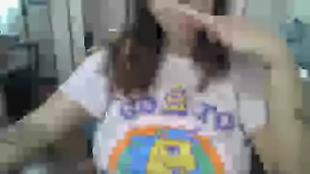 xxxluana online show from 04/17/26, 01:03