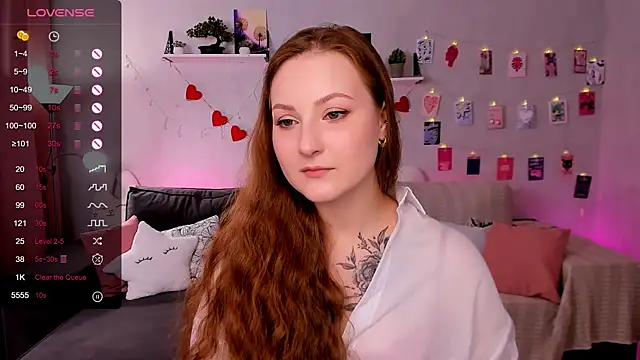 velvet cherry  online show from 03/22/26, 08:51