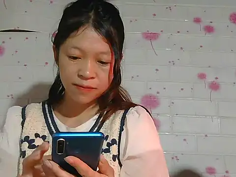 Kim mon online show from 12/19/25, 03:13