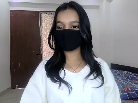 Snapshot of shivani_sharma_2 chatting on 11/27/25, 06:37 shivani sharma 2 online show from 11/27/25, 06:37