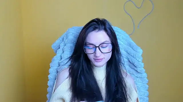 Stella XO online show from 12/05/25, 06:33