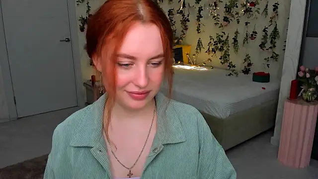 AirySilhouette online show from 04/01/26, 01:41