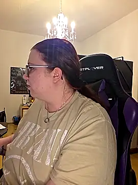 NaughtyNiia online show from 12/18/25, 03:51