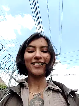 Zoe addiction online show from 12/16/25, 05:29