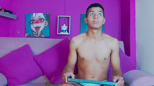 Noah Greenhart online show from 12/22/25, 12:57