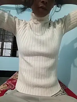 Snapshot of Purnima_18 chatting on 11/25/25, 12:49 Purnima 18 online show from 11/25/25, 12:49