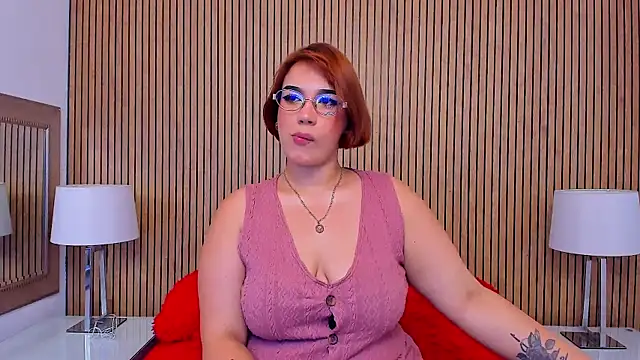 MillyHotsoon online show from 05/04/26, 03:13