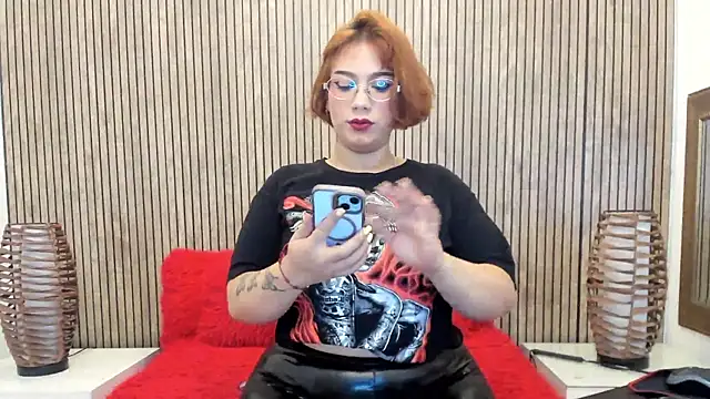 MillyHotsoon online show from 05/07/26, 03:12
