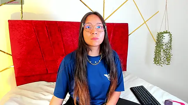 Julieta Lein  online show from 01/09/26, 09:16