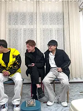 Delicious-boys-001 online show from 11/23/25, 10:15