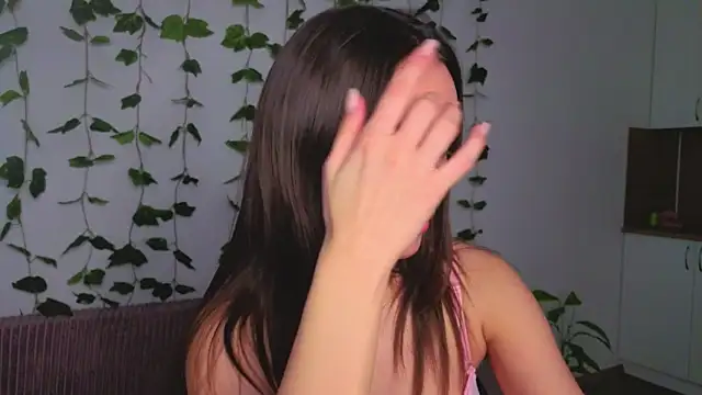 Tiffany Sweetie online show from 04/03/26, 12:47