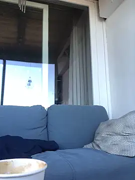 Spielzeugtwink online show from 04/07/26, 01:00