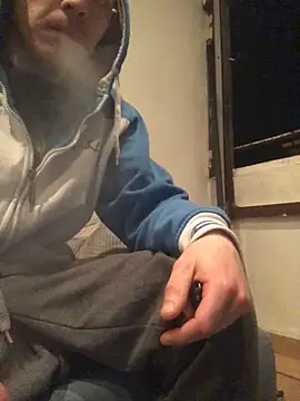 Spielzeugtwink online show from 04/14/26, 09:54