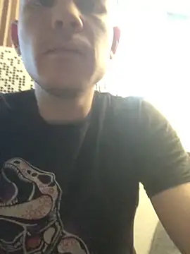 Spielzeugtwink online show from 06/07/26, 12:09
