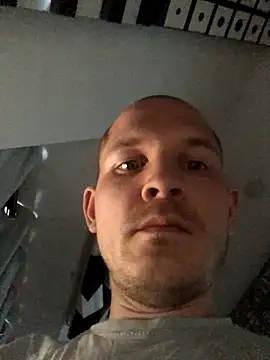 Spielzeugtwink online show from 06/09/26, 12:50