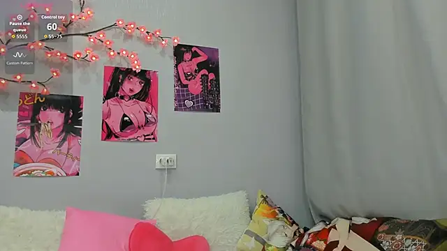 Snapshot of BambiDollll chatting on 11/26/25, 05:47 BambiDollll online show from 11/26/25, 05:47