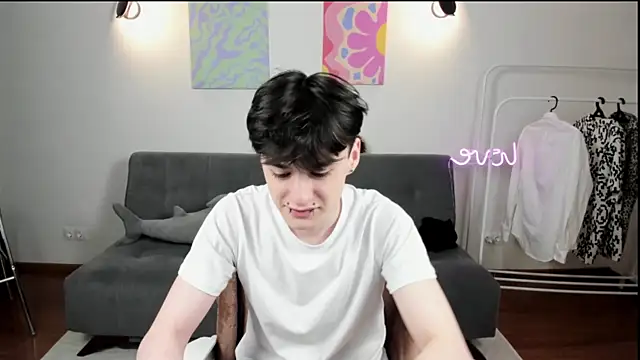 kevinhunter  online show from 11/28/25, 03:36