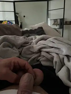 Damien40160 online show from 04/15/26, 06:31