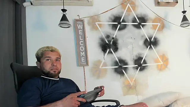 StephaniaAndRandy online show from 01/16/26, 02:10