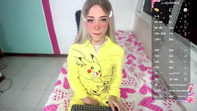 lissy dhaniels online show from 12/19/25, 05:47