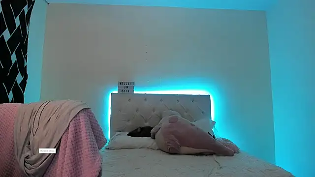 stanandrose  online show from 04/15/26, 03:46