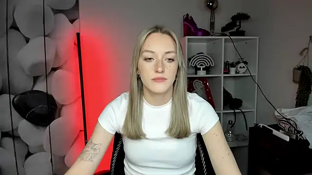 EvelynBlond online show from 01/19/26, 01:26