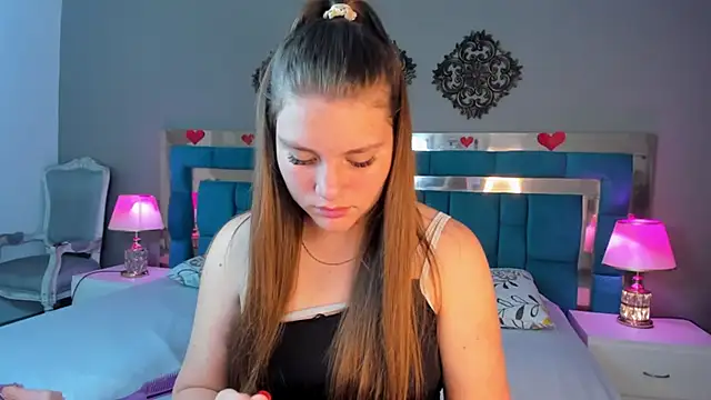 LiiaVelvet online show from 03/26/26, 03:34