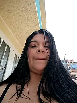 Layla-daring online show from 01/13/26, 08:03