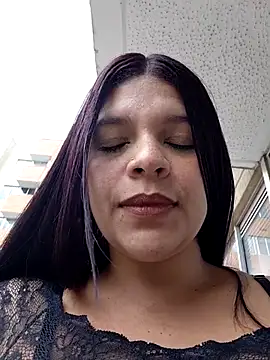 Layla-daring online show from 07/10/26, 06:43
