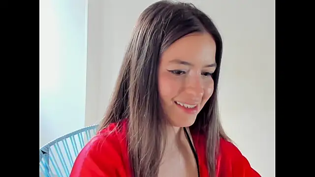 Little  Danni1 online show from 11/26/25, 09:38