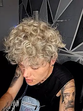 megan NL online show from 01/10/26, 02:35