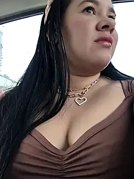 Snapshot of Kendra-daring chatting on 02/04/26, 05:41 Kendra-daring online show from 02/04/26, 05:41